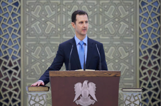 خطاب القسم للرئيس بشار الأسد : يد تواصل التحرير ويد تبني خطاب القسم للرئيس بشار الأسد : يد تواصل التحرير ويد تبني