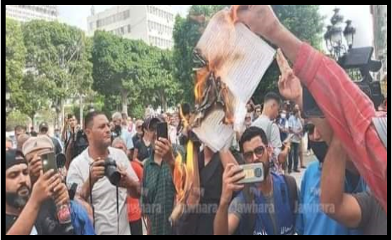 هذا هو دستور فيلدمان الذي يتباكى عليه الإخوان