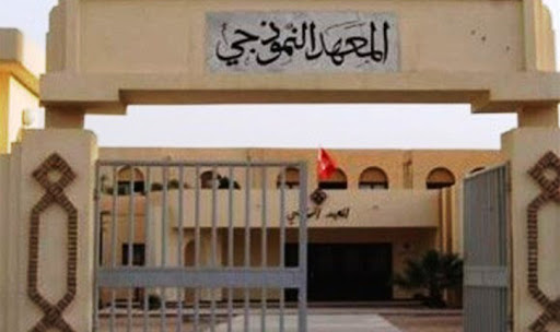التعليم النموذجي: توجه نخبوي فاشل فمتى تتم المراجعة؟