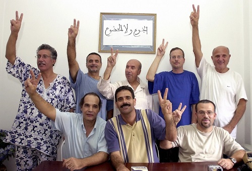 لا يلدغ الشعب من ” 18 أكتوبر” مرتين